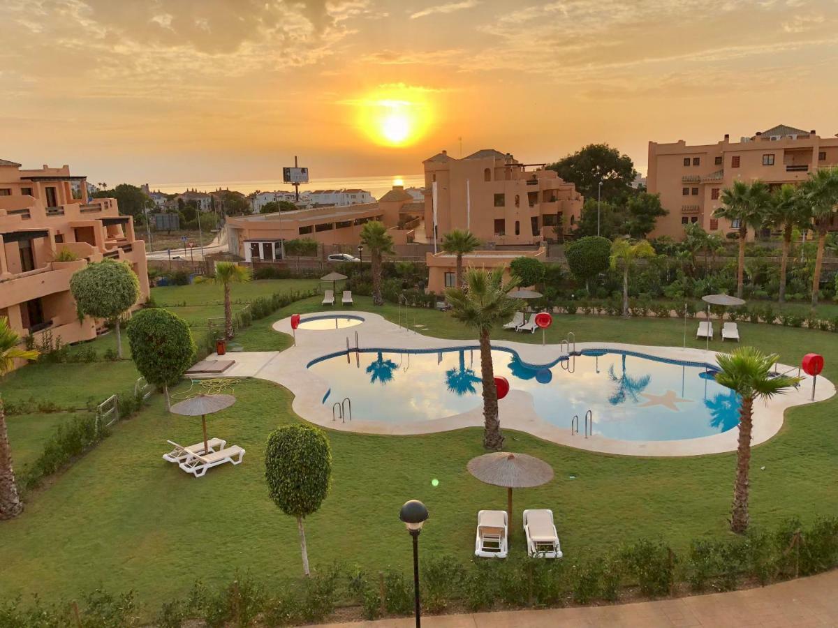 Estepona - Casares Beach Golf Apartments ภายนอก รูปภาพ
